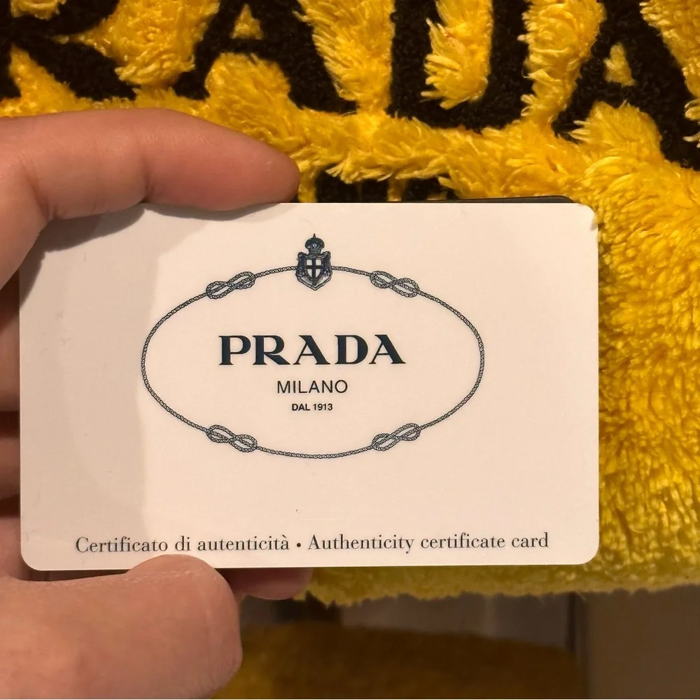 Prada Terry 2000 Re Edition Yellow - Picture 15 of 15